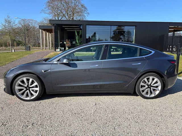 Tesla - 2019 - model 3 - long range awd 75kwh - g-731-gj - afbeelding 12 van  21