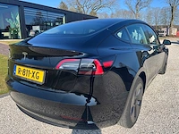 Tesla - 2022 - model 3 - stnd.rwd plus 60 kwh - personenauto - afbeelding 17 van  19