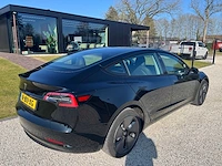 Tesla - 2022 - model 3 - stnd.rwd plus 60 kwh - personenauto - afbeelding 18 van  19