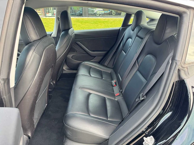 Tesla - model 3 - long range awd 75kwh - g-030-rb - 2019 - afbeelding 4 van  23