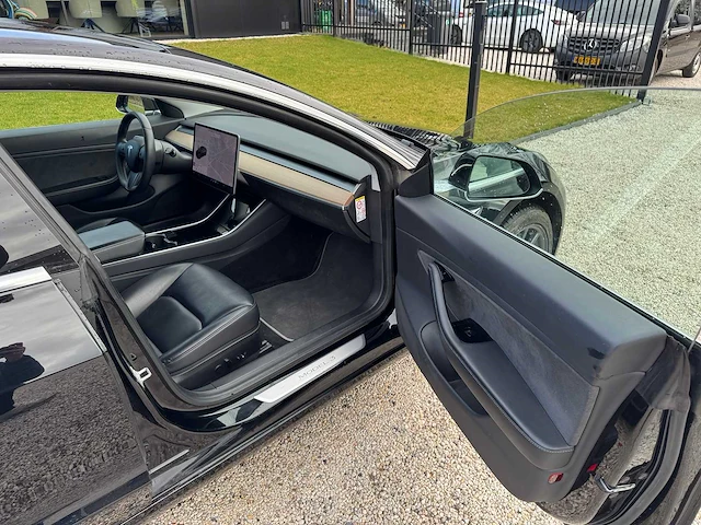 Tesla - model 3 - long range awd 75kwh - g-030-rb - 2019 - afbeelding 5 van  23