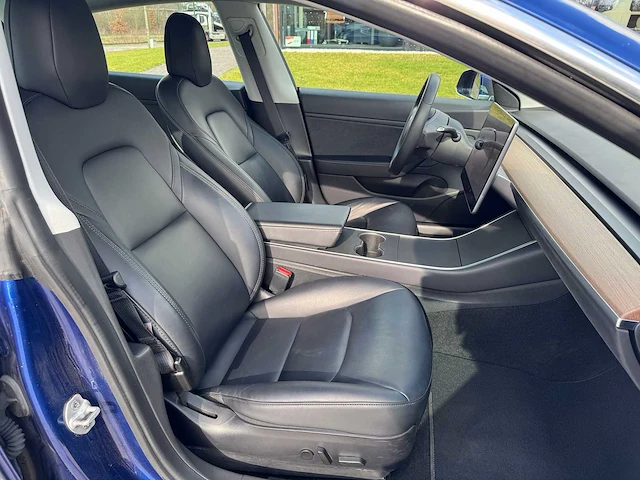 Tesla - model 3 - long range awd 75kwh - g-821-vz - 2019 - afbeelding 4 van  21