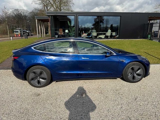 Tesla - model 3 - long range awd 75kwh - g-821-vz - 2019 - afbeelding 10 van  21