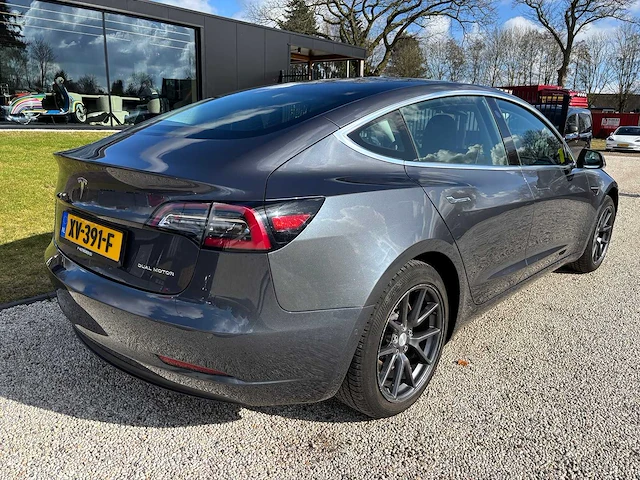 Tesla - model 3 - long range awd 75kwh - xv-391-f - 2019 - afbeelding 10 van  19