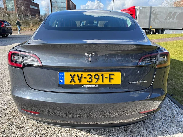 Tesla - model 3 - long range awd 75kwh - xv-391-f - 2019 - afbeelding 15 van  19