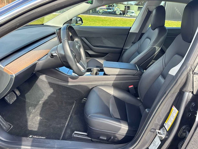 Tesla - model 3 - long range awd 75kwh - xv-391-f - 2019 - afbeelding 17 van  19