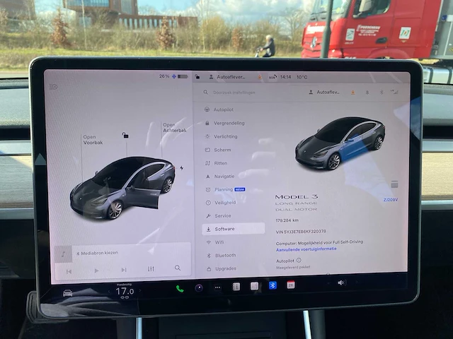 Tesla - model 3 - long range awd 75kwh - zj-209-v - 2019 - afbeelding 3 van  26