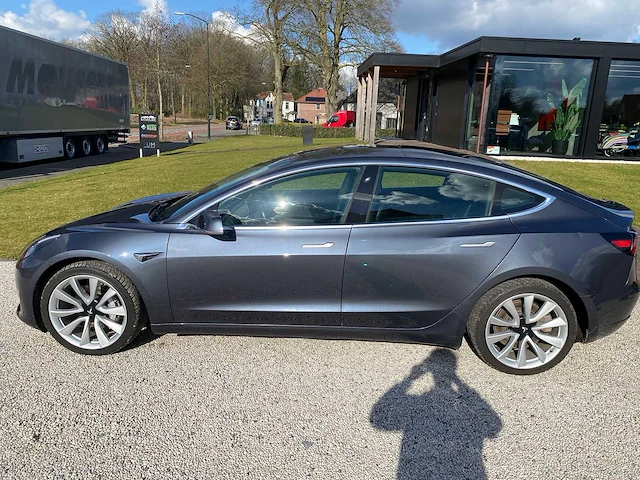 Tesla - model 3 - long range awd 75kwh - zj-209-v - 2019 - afbeelding 20 van  26