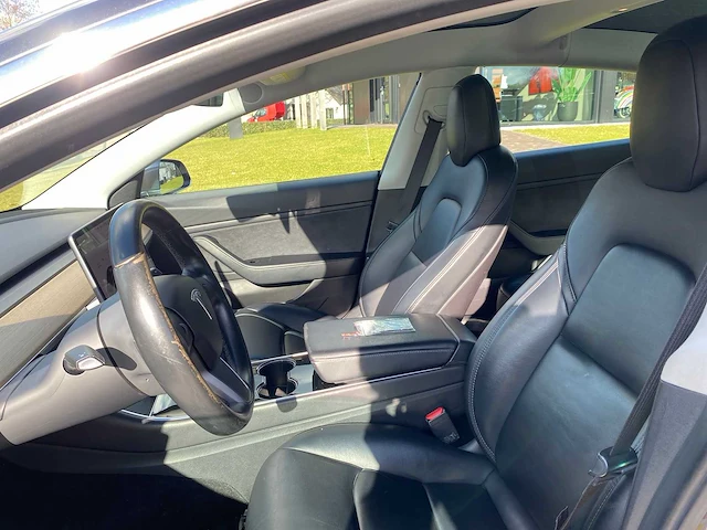 Tesla - model 3 - long range awd 75kwh - zj-209-v - 2019 - afbeelding 25 van  26
