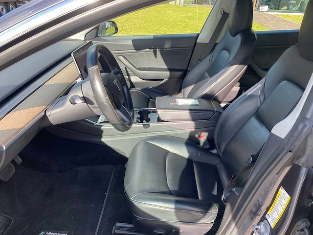 Tesla - model 3 - long range awd 75kwh - zj-209-v - 2019 - afbeelding 26 van  26