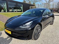 Tesla - model 3 - stnd.rwd plus 60 kwh - g-464-nv - 2019 - afbeelding 12 van  20
