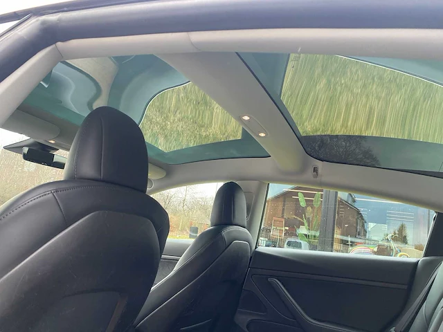 Tesla - model 3 - stnd.rwd plus 60 kwh - g-483-sk - 2019 - afbeelding 5 van  25