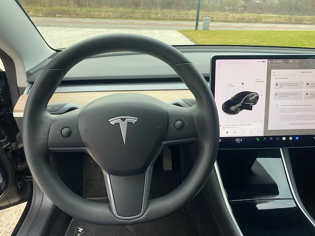 Tesla - model 3 - stnd.rwd plus 60 kwh - g-483-sk - 2019 - afbeelding 25 van  25