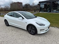 Tesla - model 3 - stnd.rwd plus 60 kwh - g-484-px - 2019 - afbeelding 11 van  23