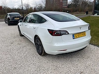 Tesla - model 3 - stnd.rwd plus 60 kwh - g-577-rn - 2019 - afbeelding 21 van  25