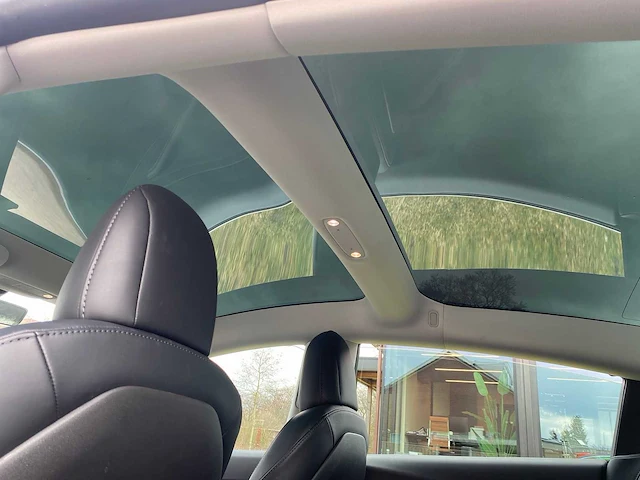 Tesla - model 3 - stnd.rwd plus 60 kwh - g-586-xs - 2019 - afbeelding 5 van  25