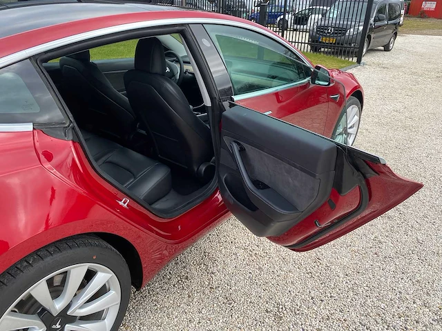 Tesla - model 3 - stnd.rwd plus 60 kwh - g-586-xs - 2019 - afbeelding 8 van  25