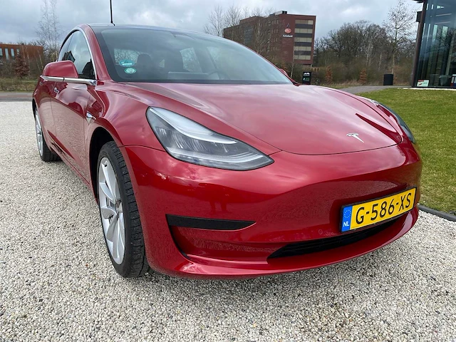 Tesla - model 3 - stnd.rwd plus 60 kwh - g-586-xs - 2019 - afbeelding 11 van  25