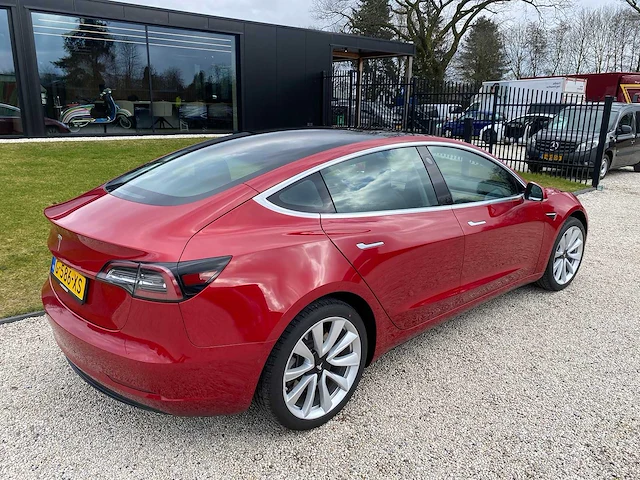 Tesla - model 3 - stnd.rwd plus 60 kwh - g-586-xs - 2019 - afbeelding 15 van  25
