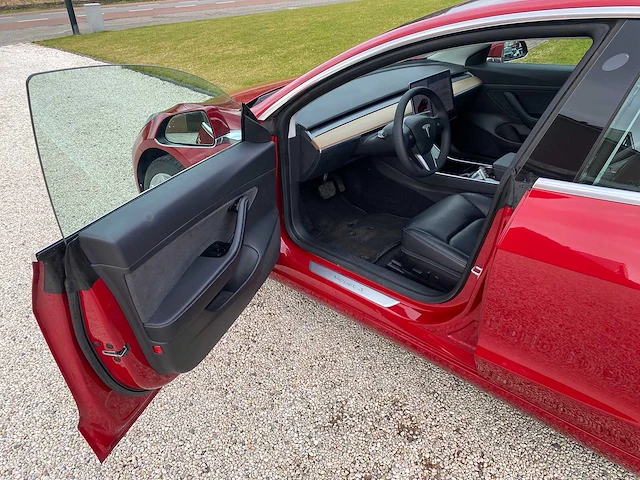 Tesla - model 3 - stnd.rwd plus 60 kwh - g-586-xs - 2019 - afbeelding 23 van  25