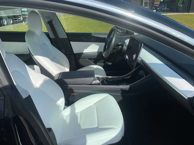 Tesla - model 3 - stnd.rwd plus 60 kwh - g-591-xs - 2019 - afbeelding 7 van  25