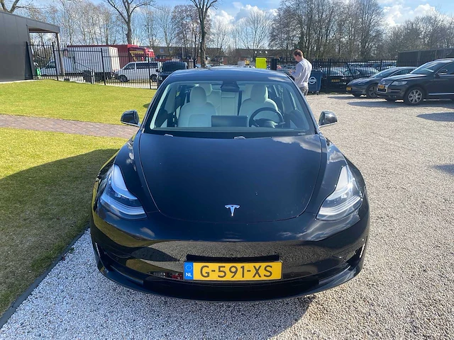 Tesla - model 3 - stnd.rwd plus 60 kwh - g-591-xs - 2019 - afbeelding 10 van  25
