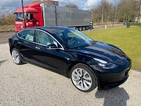 Tesla - model 3 - stnd.rwd plus 60 kwh - g-591-xs - 2019 - afbeelding 13 van  25
