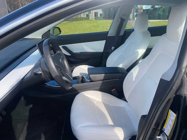 Tesla - model 3 - stnd.rwd plus 60 kwh - g-591-xs - 2019 - afbeelding 24 van  25