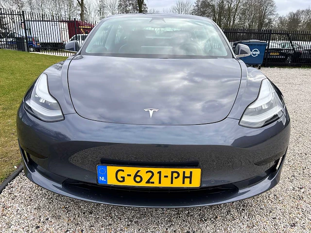 Tesla - model 3 - stnd.rwd plus 60 kwh - g-621-ph - 2019 - afbeelding 5 van  18