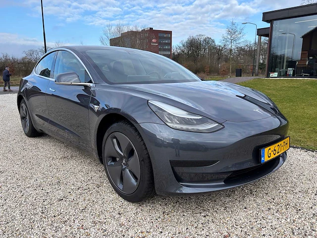 Tesla - model 3 - stnd.rwd plus 60 kwh - g-621-ph - 2019 - afbeelding 6 van  18