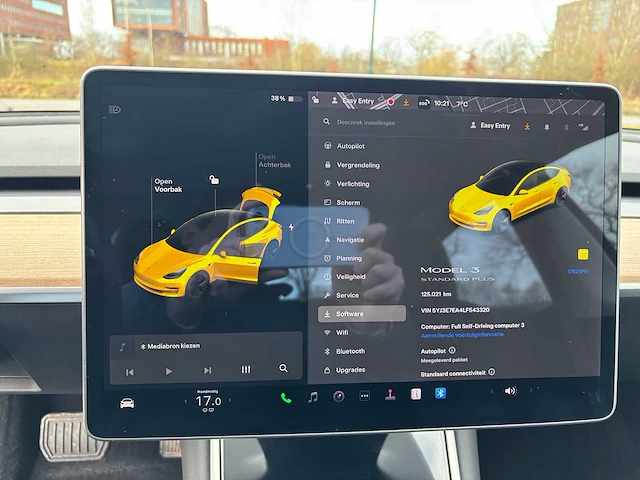 Tesla - model 3 - stnd.rwd plus 60 kwh - g-621-ph - 2019 - afbeelding 17 van  18