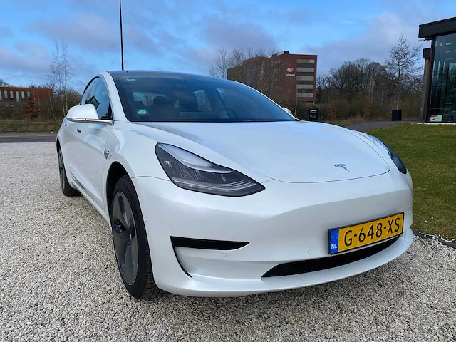 Tesla - model 3 - stnd.rwd plus 60 kwh - g-648-xs - 2019 - afbeelding 5 van  25