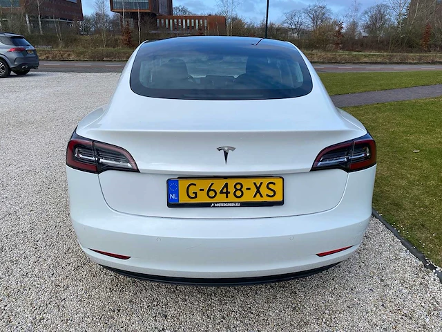 Tesla - model 3 - stnd.rwd plus 60 kwh - g-648-xs - 2019 - afbeelding 23 van  25