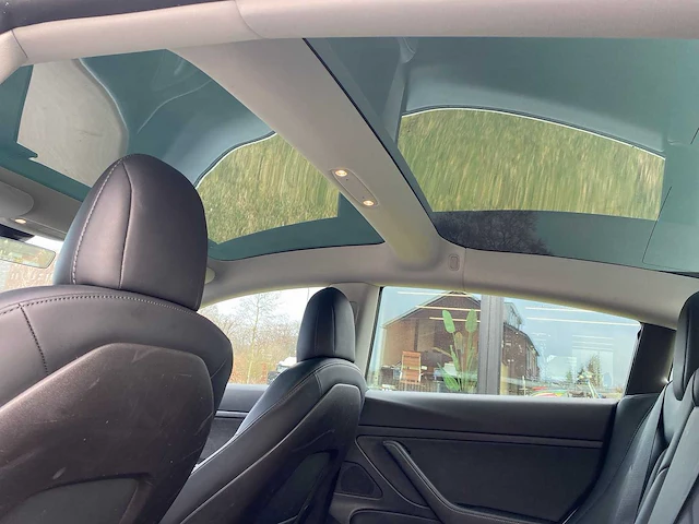 Tesla - model 3 - stnd.rwd plus 60 kwh - g-660-vd - 2019 - afbeelding 5 van  25