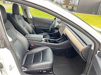 Tesla - model 3 - stnd.rwd plus 60 kwh - g-660-vd - 2019 - afbeelding 7 van  25