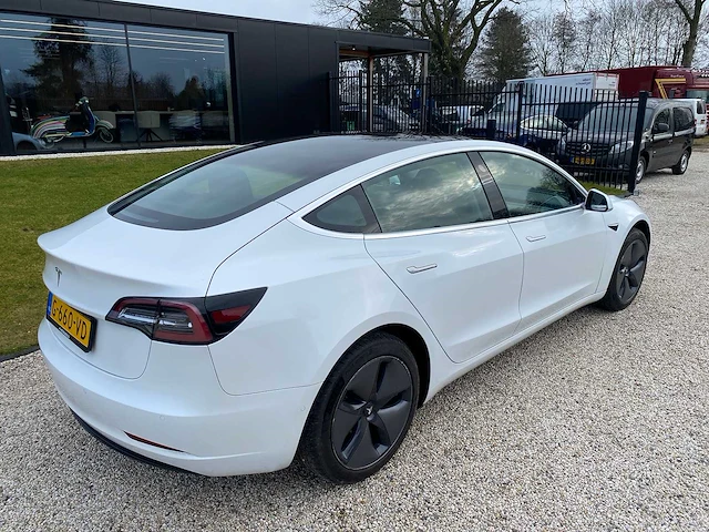 Tesla - model 3 - stnd.rwd plus 60 kwh - g-660-vd - 2019 - afbeelding 15 van  25