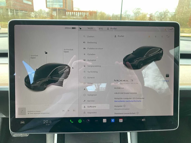 Tesla - model 3 - stnd.rwd plus 60 kwh - g-678-lx - 2019 - afbeelding 2 van  25