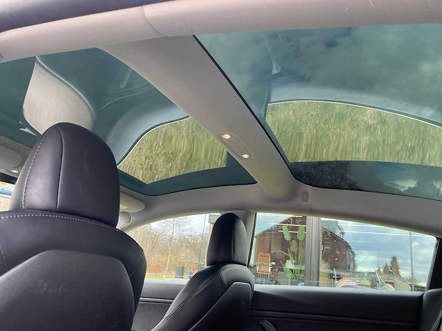 Tesla - model 3 - stnd.rwd plus 60 kwh - g-678-lx - 2019 - afbeelding 5 van  25