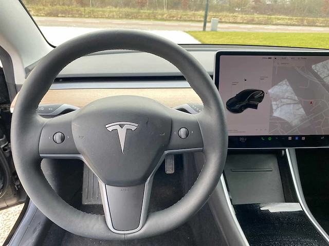 Tesla - model 3 - stnd.rwd plus 60 kwh - g-678-lx - 2019 - afbeelding 25 van  25
