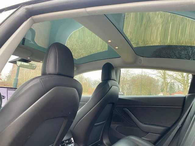 Tesla - model 3 - stnd.rwd plus 60 kwh - g-684-ff - 2019 - afbeelding 6 van  25