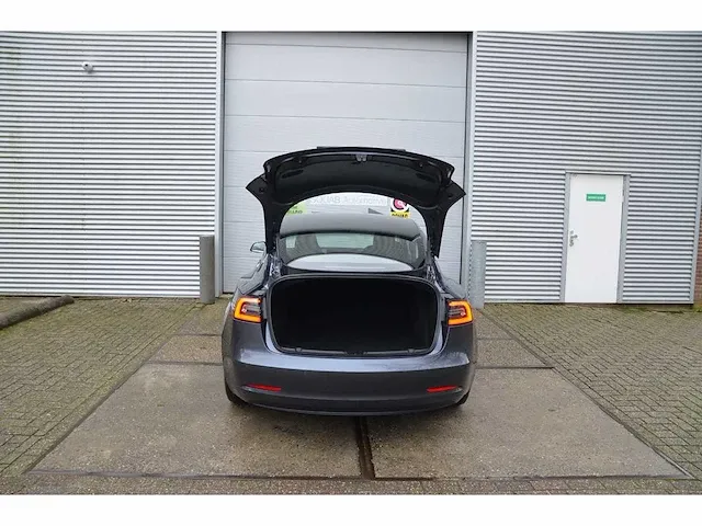 Tesla - model 3 - stnd.rwd plus 60 kwh - g-697-tj - 2019 - lage bijtelling - afbeelding 26 van  29