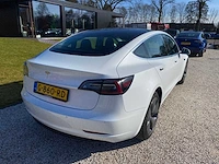 Tesla - model 3 - stnd.rwd plus 60 kwh - g-860-rd - 2019 - afbeelding 16 van  25
