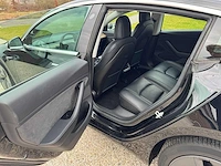 Tesla - model 3 - stnd.rwd plus 60 kwh - j-052-lb - 2020 - afbeelding 14 van  24