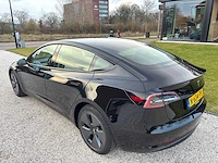 Tesla - model 3 - stnd.rwd plus 60 kwh - n-634-ps - 2021 - afbeelding 20 van  25