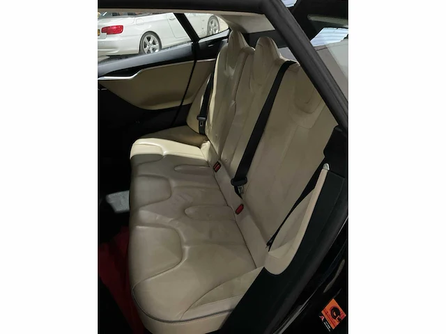Tesla - model s - p85 - free supercharging - 2013 - afbeelding 4 van  29