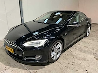 Tesla - model s - p85 - free supercharging - 2013 - afbeelding 1 van  29