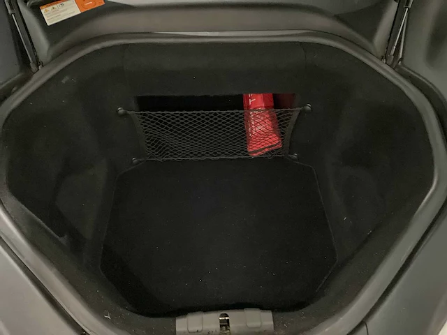 Tesla - model s - p85 - free supercharging - 2013 - afbeelding 14 van  29