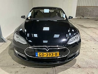 Tesla - model s - p85 - free supercharging - 2013 - afbeelding 25 van  29