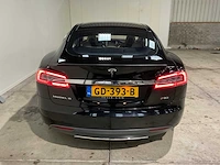 Tesla - model s - p85 - free supercharging - 2013 - afbeelding 26 van  29