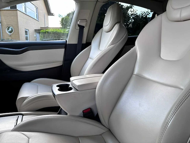 Tesla - model x - 75d base - 7persoons - 149dkm nap - 2018 - xb-875-b - afbeelding 13 van  29